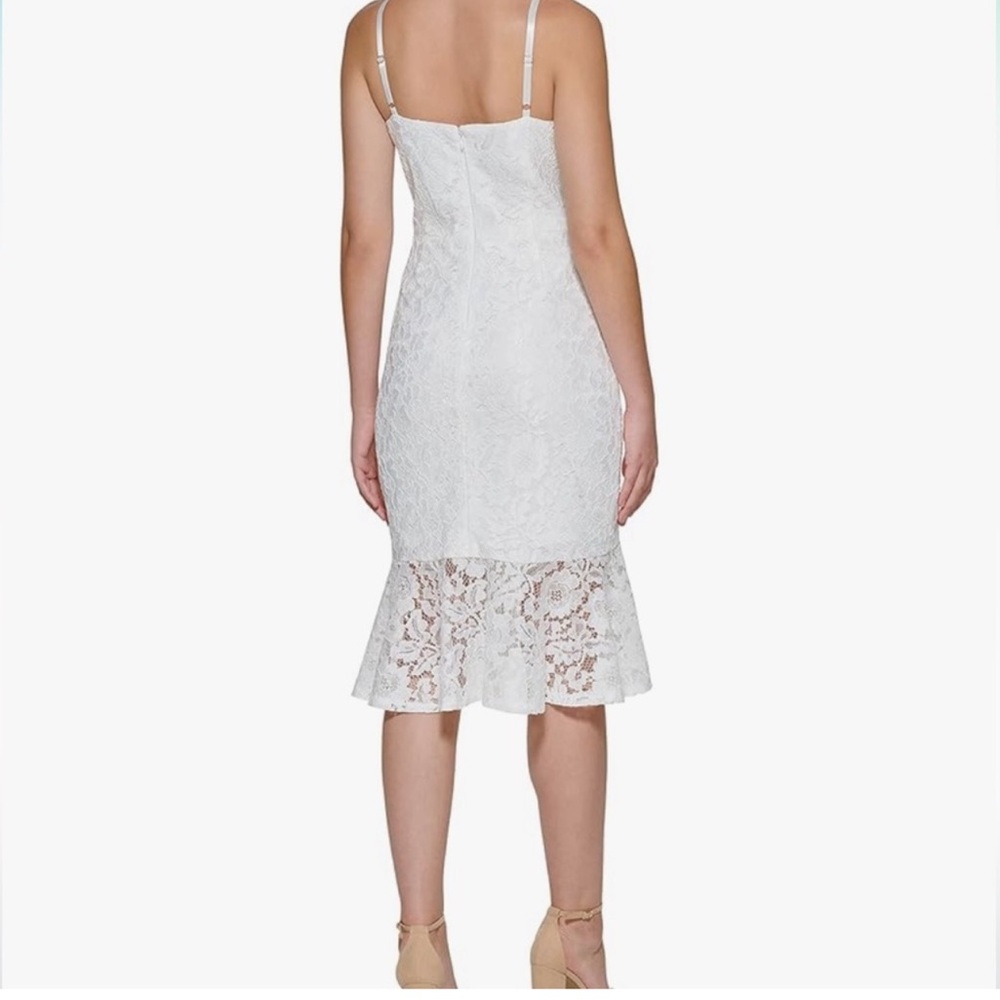 NWOT! Guess Floral Lace Trumpet Dress - Picture 2 of 7
